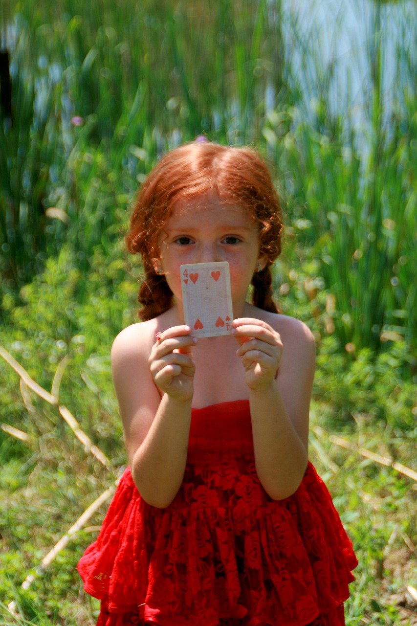 face, red, playing card-835053.jpg